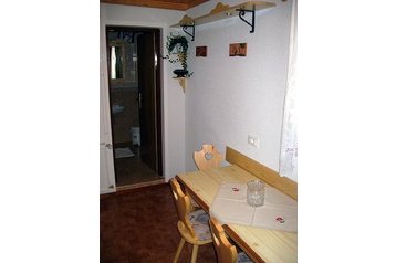 Slovenija Privát Ukanc, Eksterier